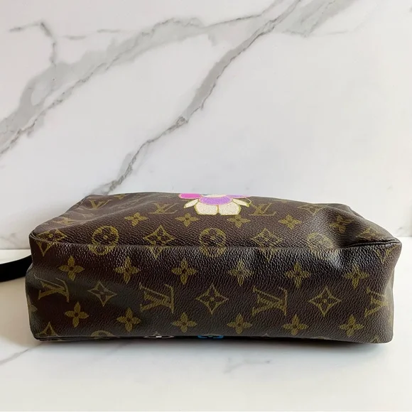 Louis Vuitton Monogram painted Crossbody Bag ✨ - Picture 9 of 16